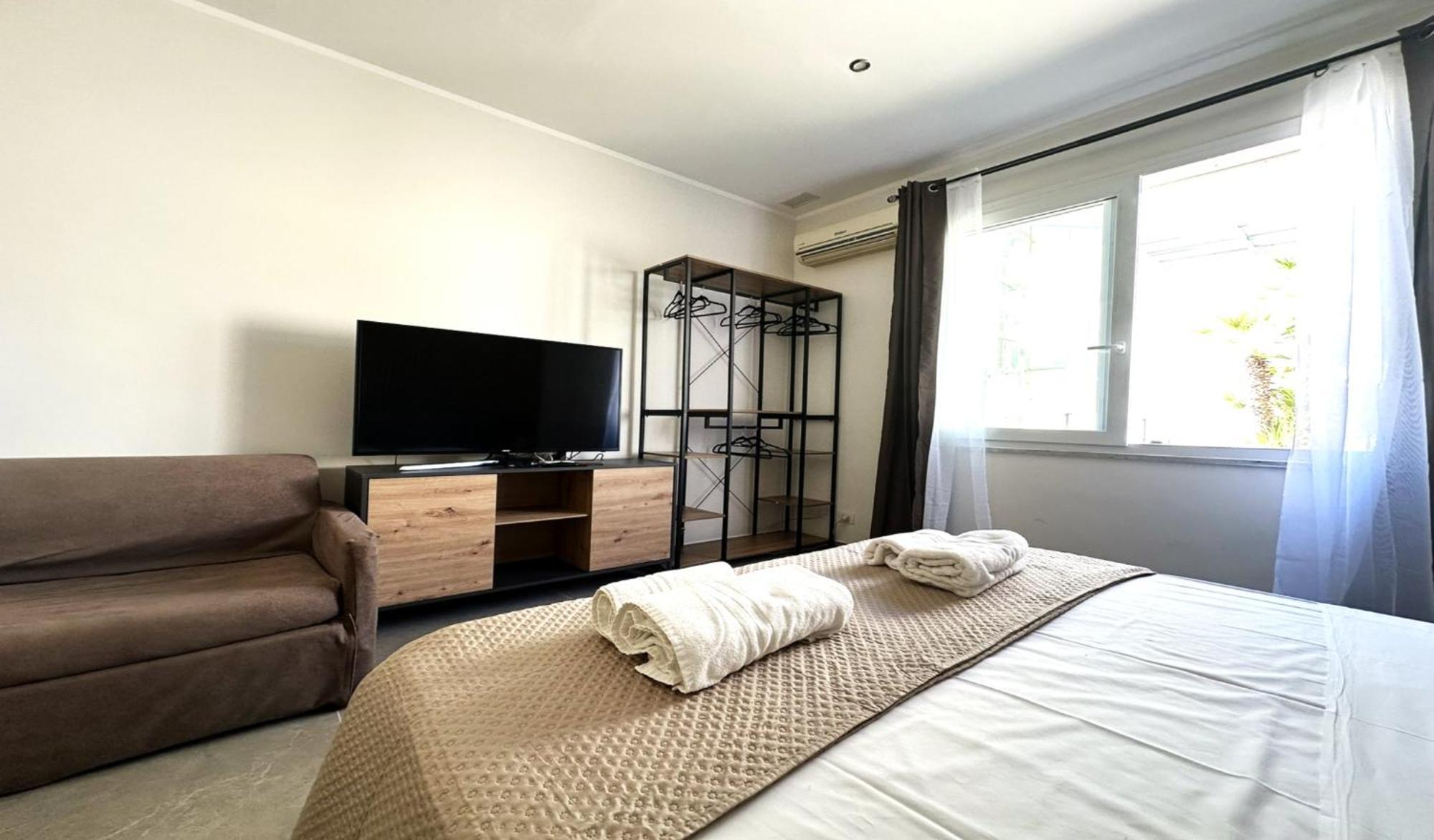 Ch Exclusive Apartments Cefalu Exterior photo